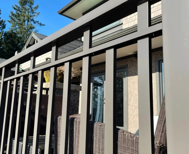 metal-hand-railings-exterior