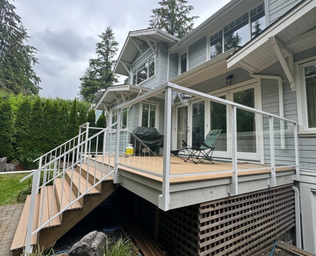 exterior glass railing Richmond