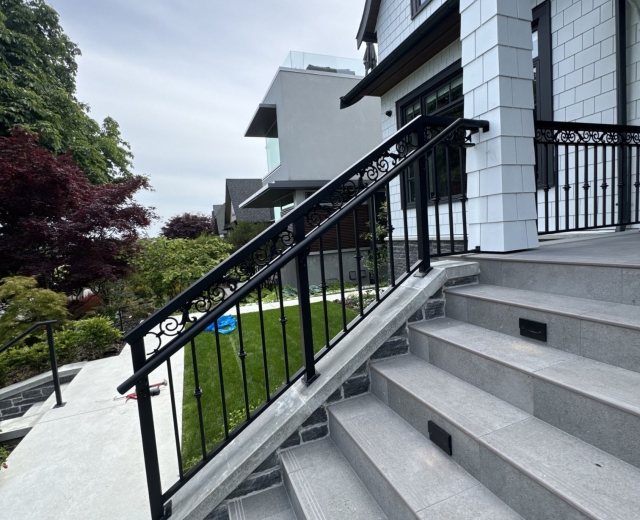 ER09 outdoor railing 7